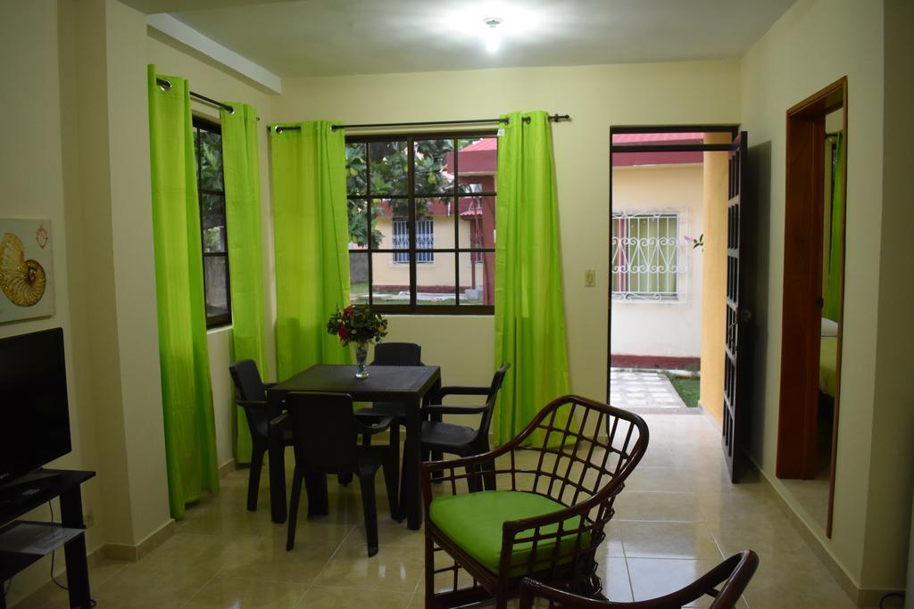Posada James San Andrés エクステリア 写真