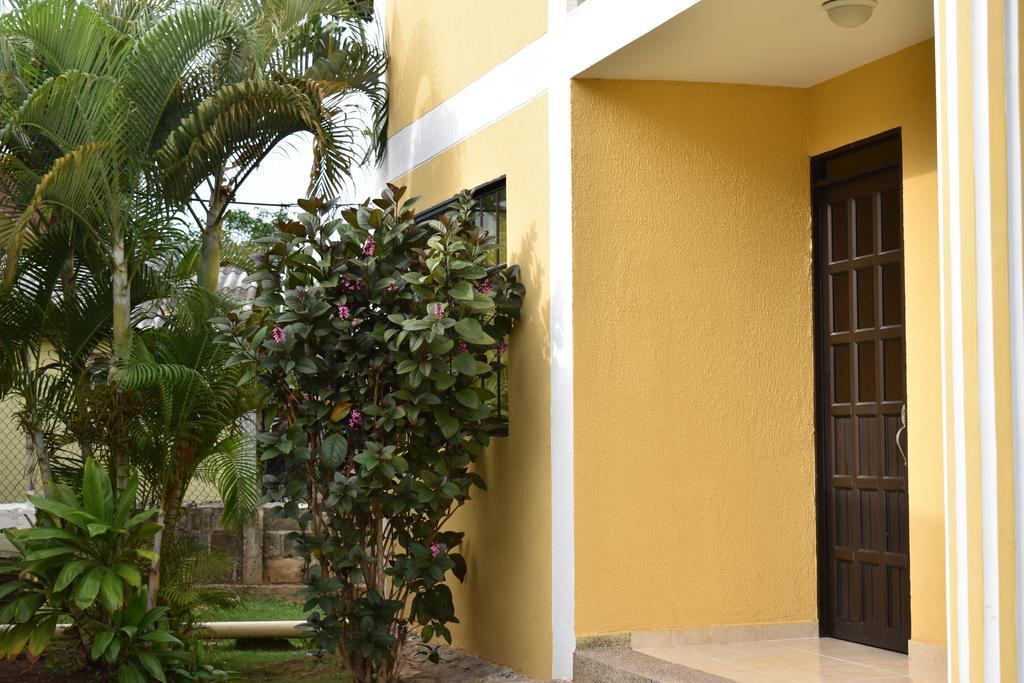 Posada James San Andrés エクステリア 写真
