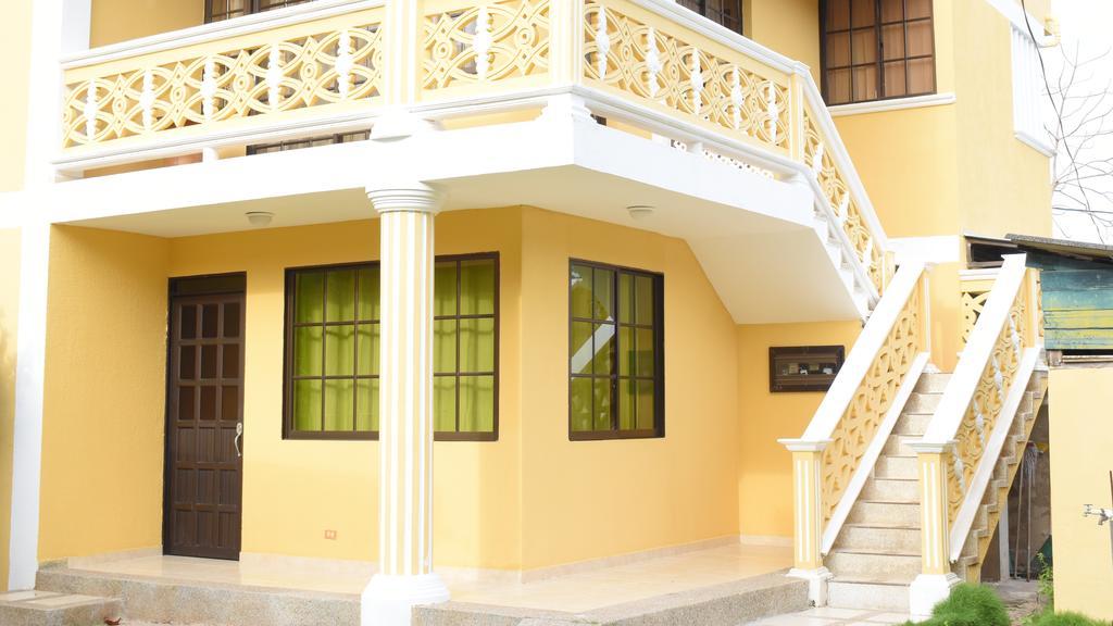 Posada James San Andrés エクステリア 写真